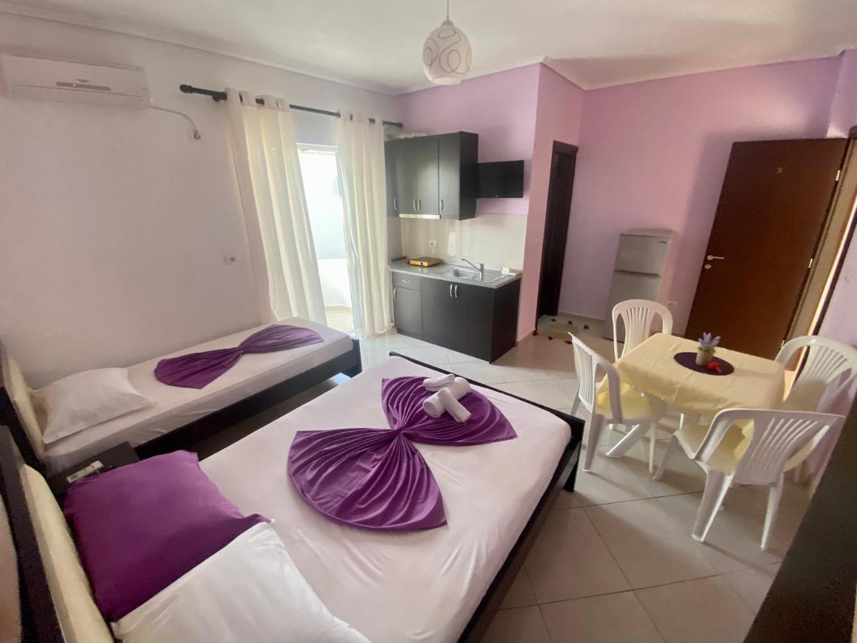 Hotel Vila Ali クサミル エクステリア 写真
