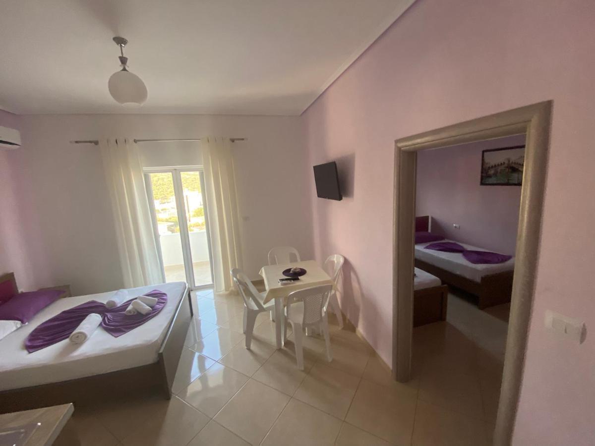 Hotel Vila Ali クサミル エクステリア 写真
