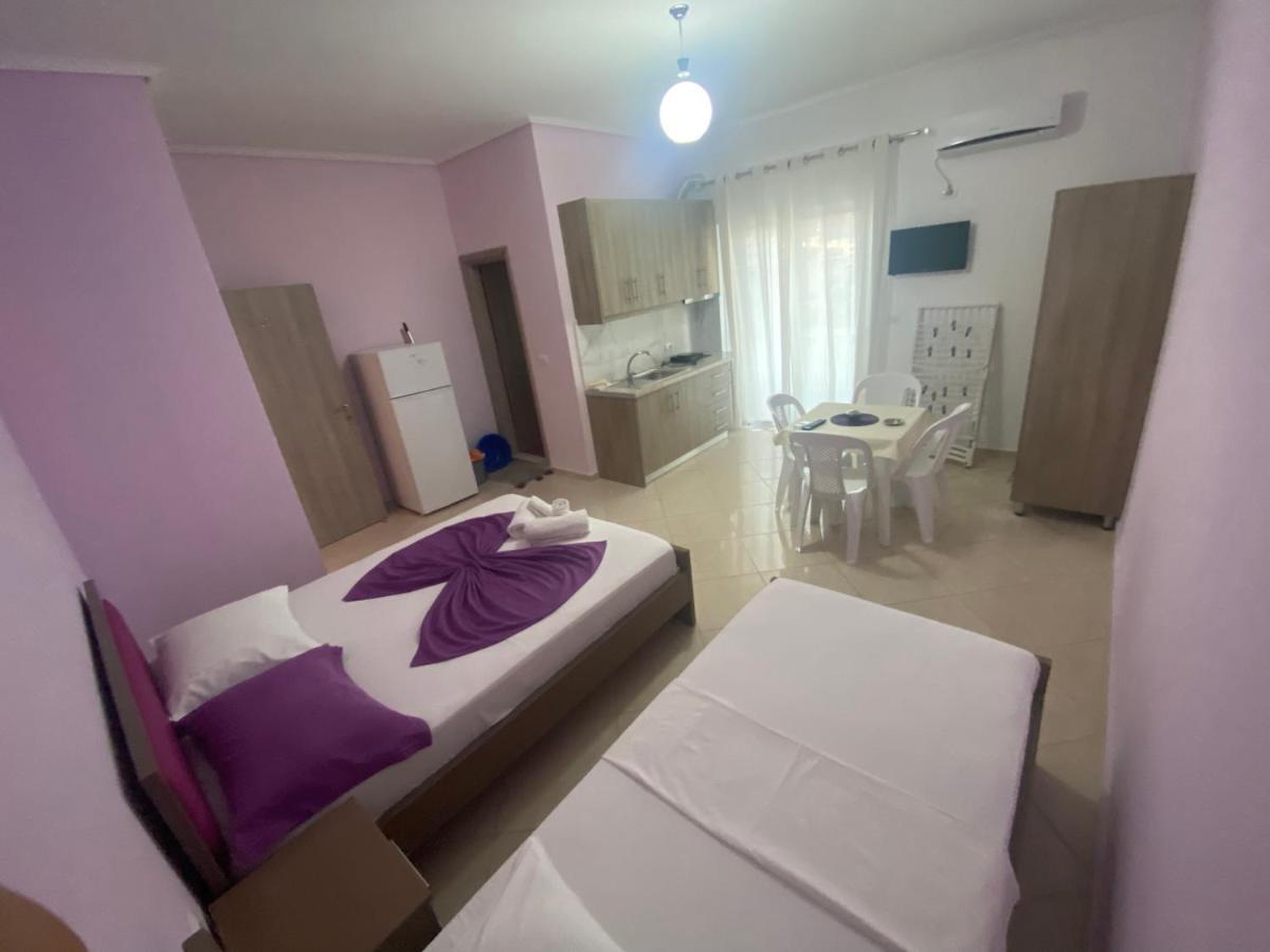 Hotel Vila Ali クサミル エクステリア 写真